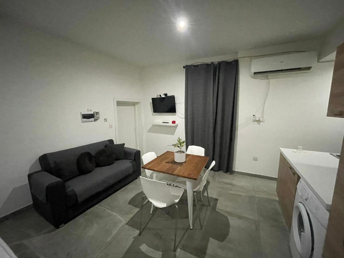 Malta Suites Senglea Exterior photo