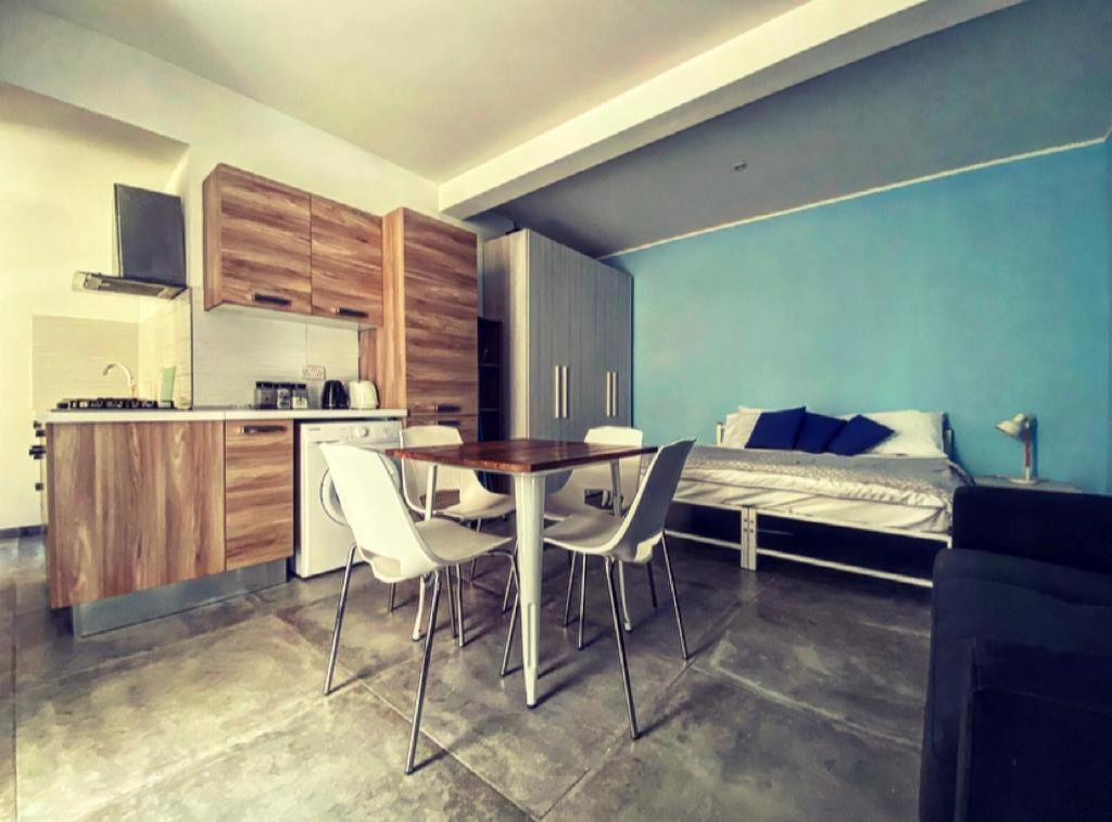 Malta Suites Senglea Exterior photo